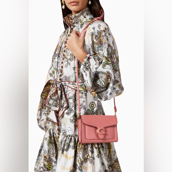 ๐ธ๐Coach Tabby Chain Clutch in Pebble Leather ๐ธ๐ R$348 - Picture 8 of 17